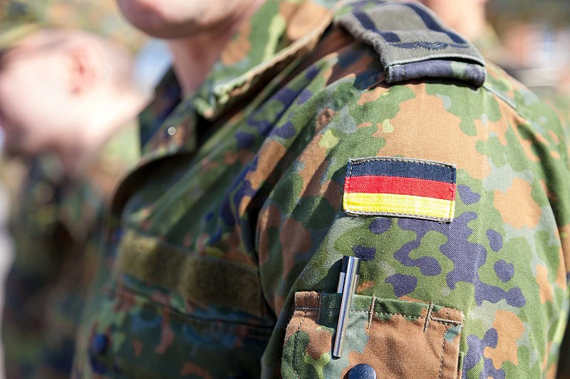 Bundeswehrumzug Diplomatenumzug